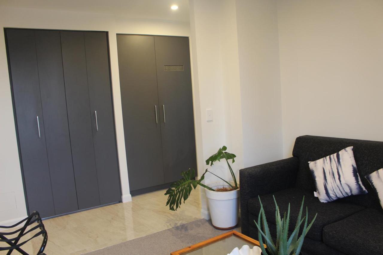 Serenity Surfers Paradise Gold Coast Exterior foto