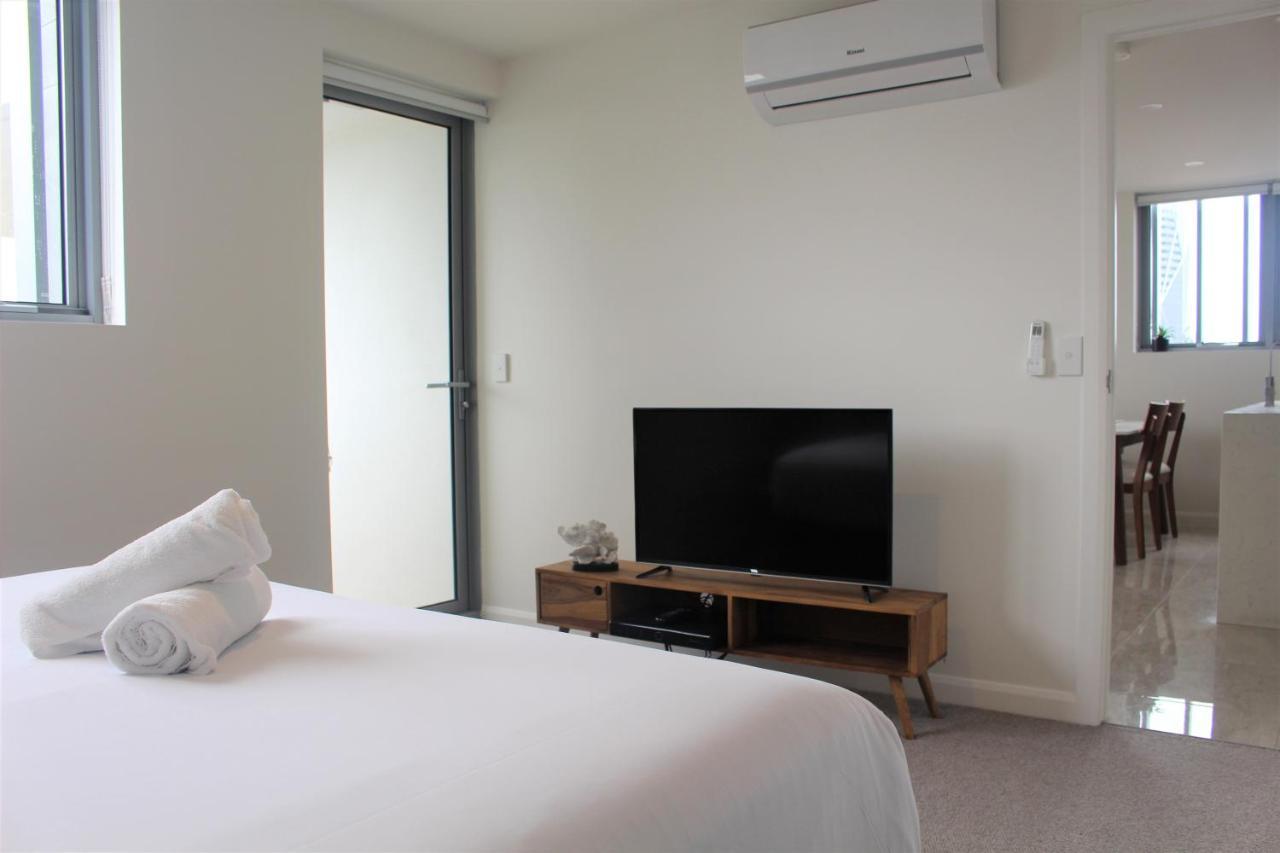 Serenity Surfers Paradise Gold Coast Exterior foto