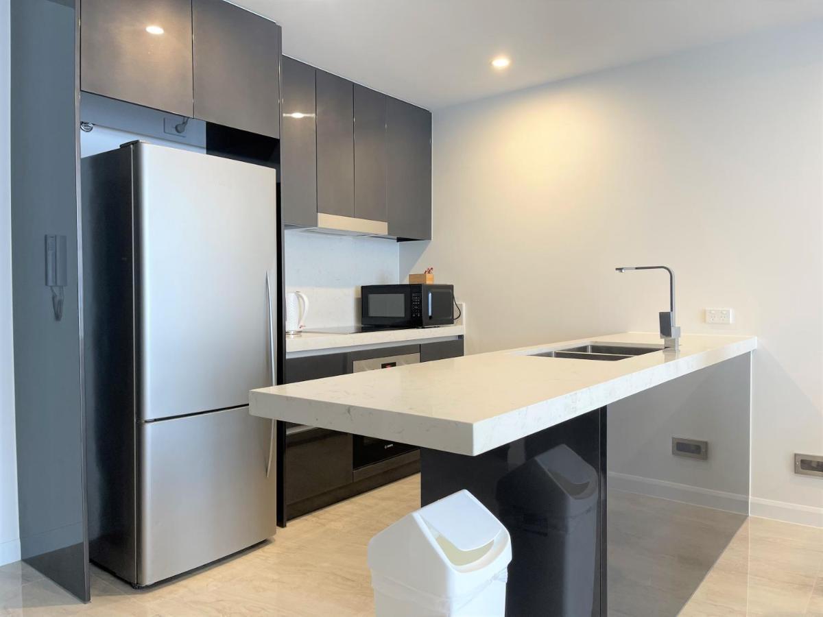 Serenity Surfers Paradise Gold Coast Exterior foto